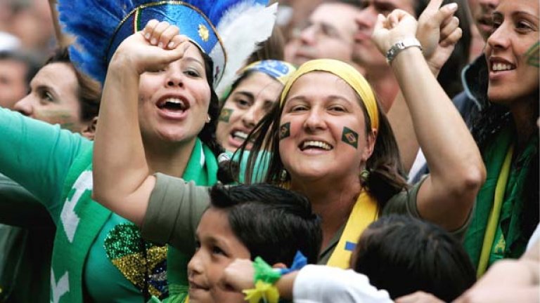 Бразилците ликуват - този път заради Световното по футбол...