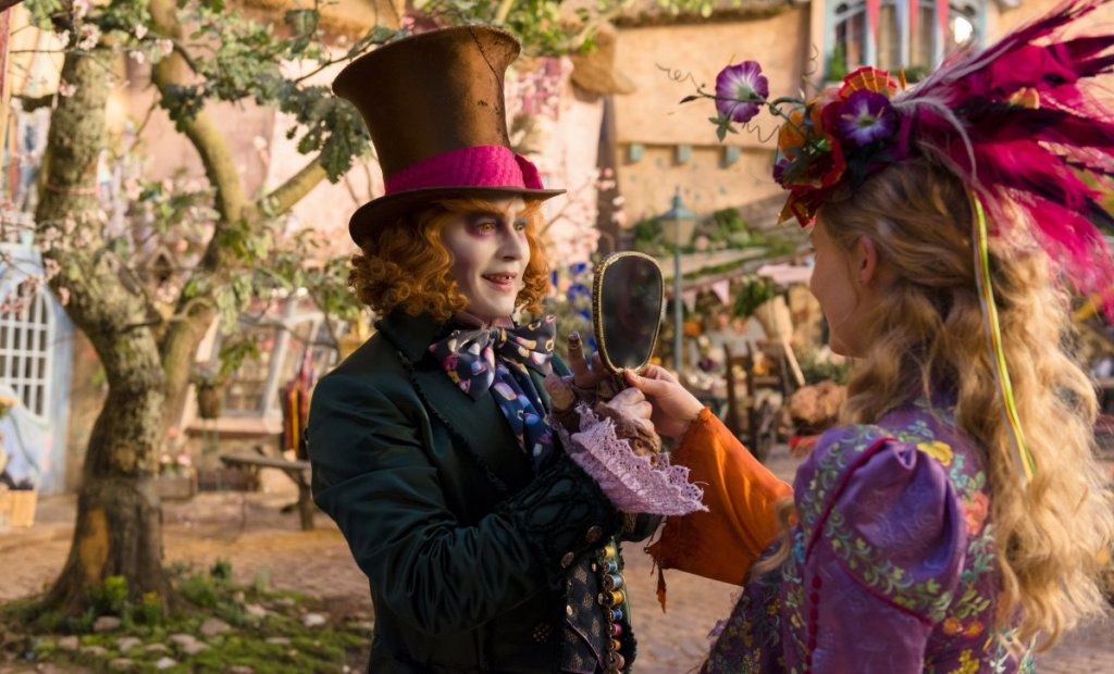 25-alice-through-the-looking-glass