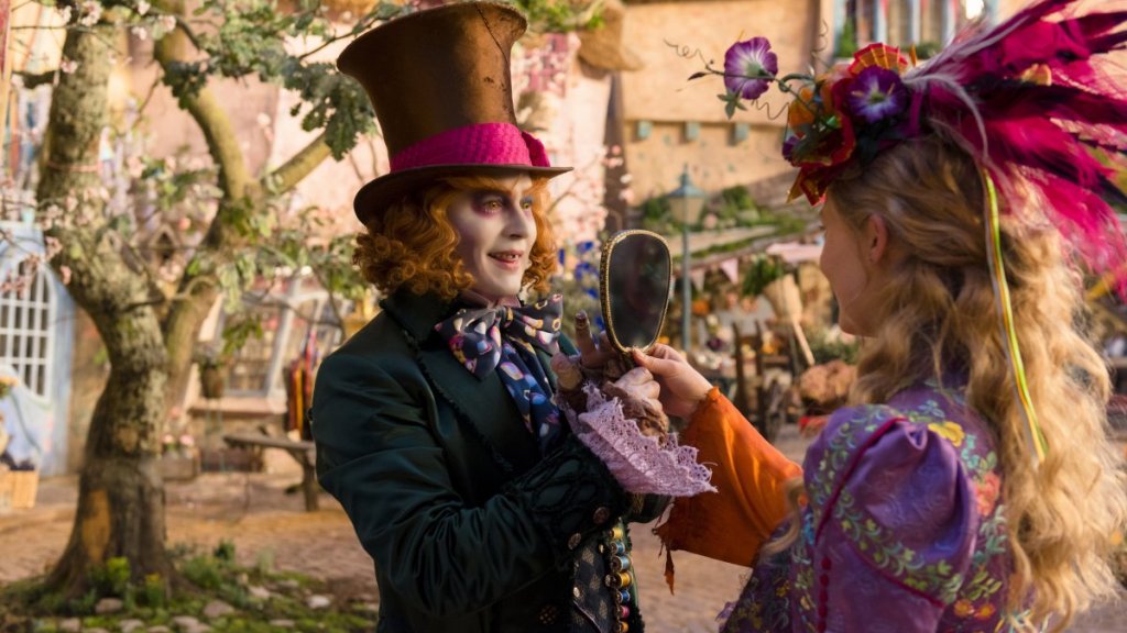 25-alice-through-the-looking-glass