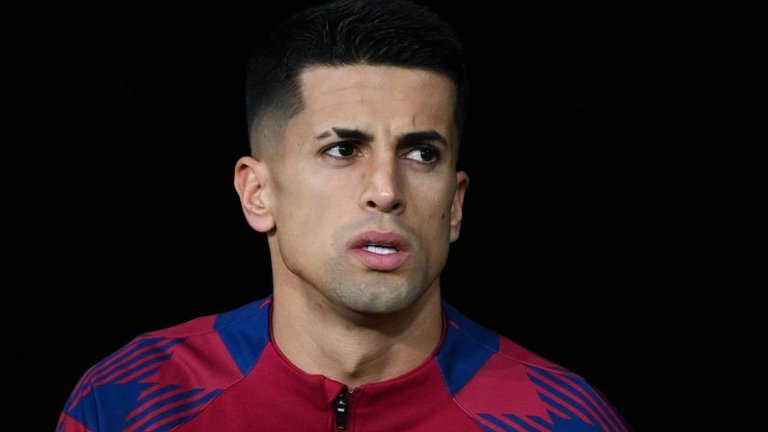 Защитник на Сити преминава в Саудитска Арабия?