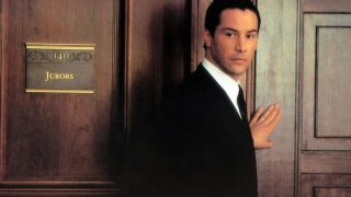 Адвокат на дявола 
Този трилър с фантастичните си обрати не допада на всеки вкус. Тук Киану е Кевин Ломакс – млад, амбициозен и безскрупулен адвокат, готов на всичко в името на успеха и богатството. 
Той не се колебае и жертва огромна част от съвестта си по пътя нагоре в кариерната стълбица. До него е не кой да е, а Ал Пачино в ролята на негов шеф и ментор. Всичко обаче се променя, когато Ломакс и жена му се местят в Ню Йорк, а Кевин осъзнава, че може би работи за самия Дявол…
Някои смятат, че тук Рийвс е засенчен от брилянтното изпълнение на Пачино, но всъщност това е една от ролите в биографията му, в които разгръща пълния си потенциал на драматичен актьор. Заради участието си в "Адвокат на дявола" Киану отказва участие във втората част на "Скорост", въпреки че му предлагат хонорар от 11 млн. долара.