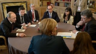 Порошенко ще се срещне с Путин, Меркел и Оланд през януари