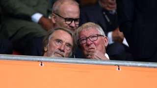 "Шефовете на Юнайтед са в напреднали преговори за смяна на собствеността"