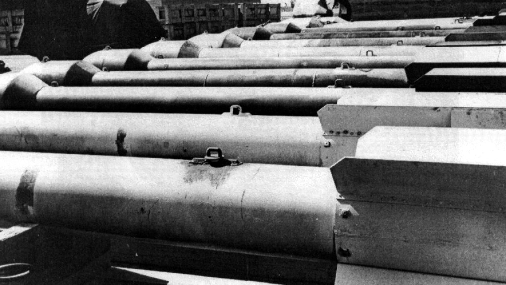 Thin_man_bomb_casings