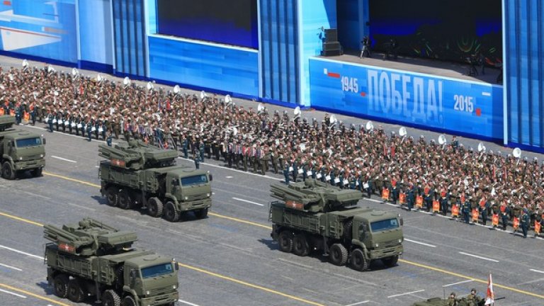 Новата бойна техника е акцентът на военния парад