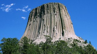 Devils_Tower_CROP