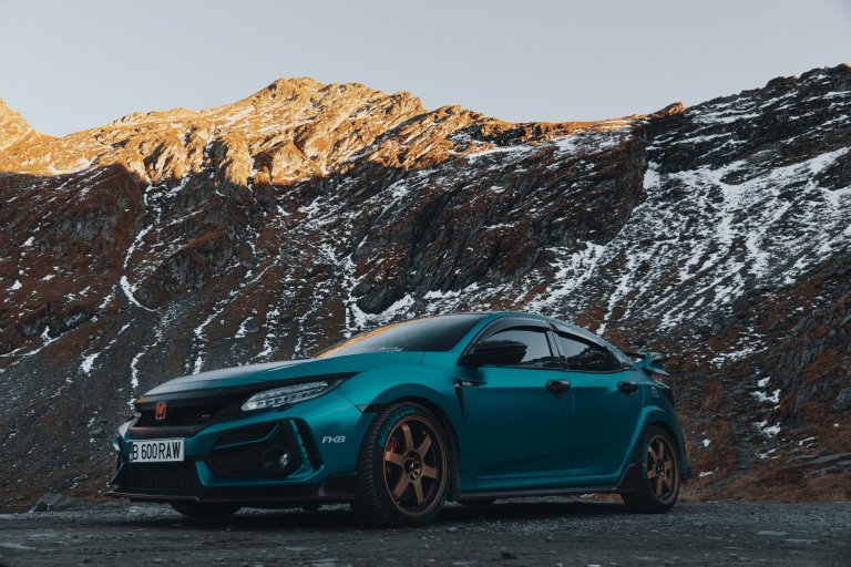 Рекордьорът - Honda Civic Type R