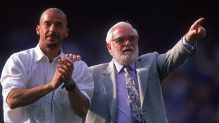 Кен Бейтс с Джанлука Виали - един от именитите чуждестранни играчи, който беше привлечен в Челси и по-късно даже стана мениджър на отбора