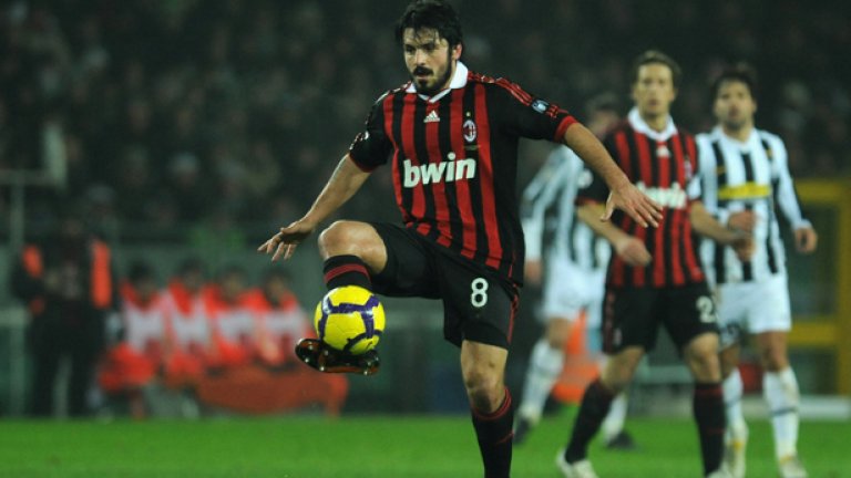 Побойникът Дженаро Гатузо отново ще е основен играч за Милан и в дербито срещу Юве