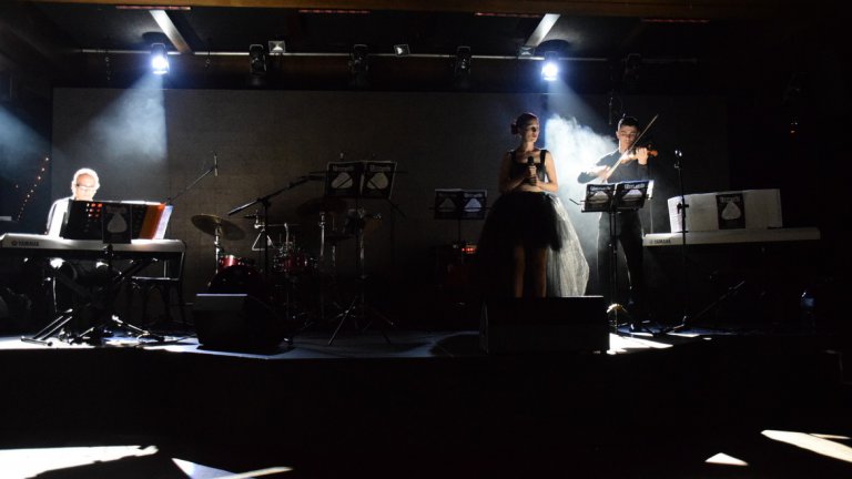 "Tango Cats" срещат тангото с родопския фолклор