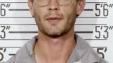 Jeffrey_Dahmer_Milwaukee_Police_1991_mugshot