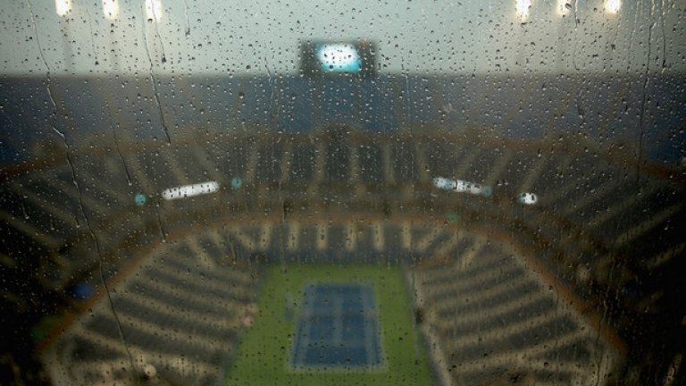 Е, има и такива дни, в които дъждът и тенисът не се разбират.