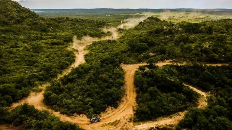 Втората седмица на рали "Дакар" предложи много жега и прахоляк по аржентинските отсечки