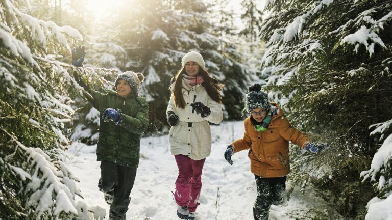 Правила за успешна детска зимна олимпиада в снега