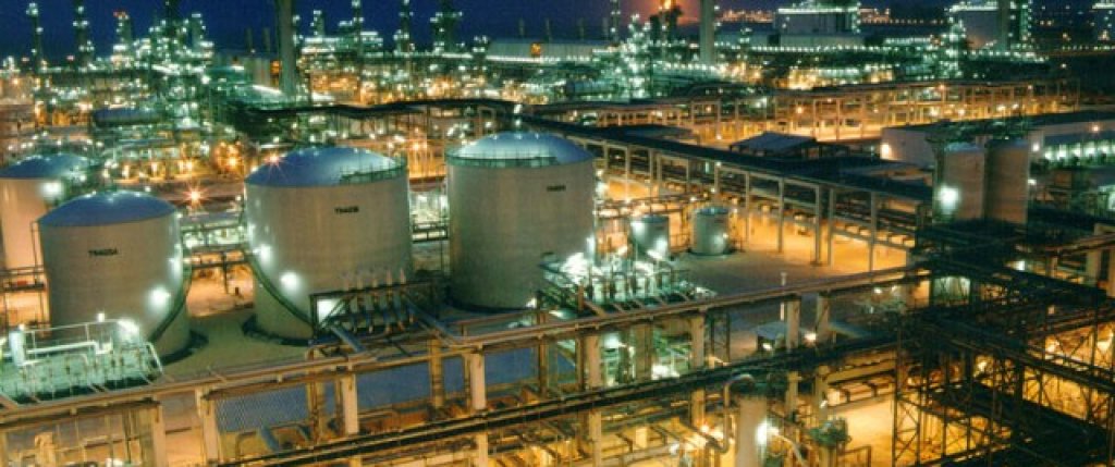 qatar-gas-extraction-700