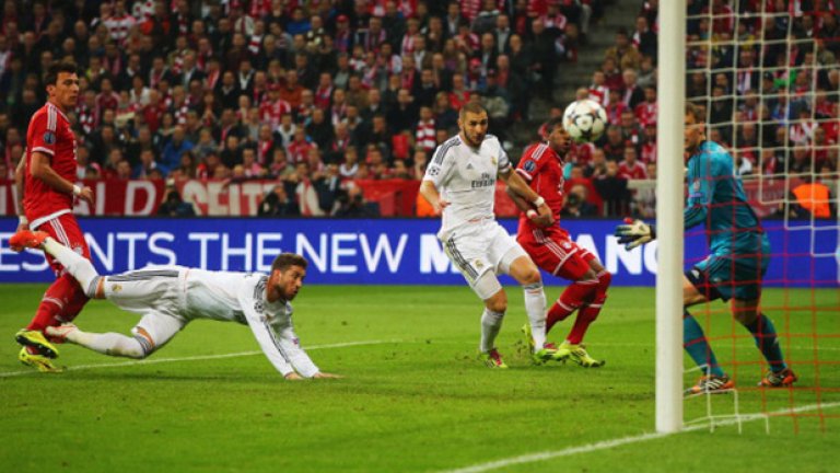 Байерн Мюнхен – Реал Мадрид, 1/4-финал в Шампионската лига, 12 април, сряда, 21:45 часа
Учителят срещу ученика. Зинедин Зидан ще се изправи срещу Карло Анчелоти, чийто помощник бе при спечелването на Десетата. Това ще бъде интересен сблъсък. Реваншът на „Бернабеу“ е на 18-и.