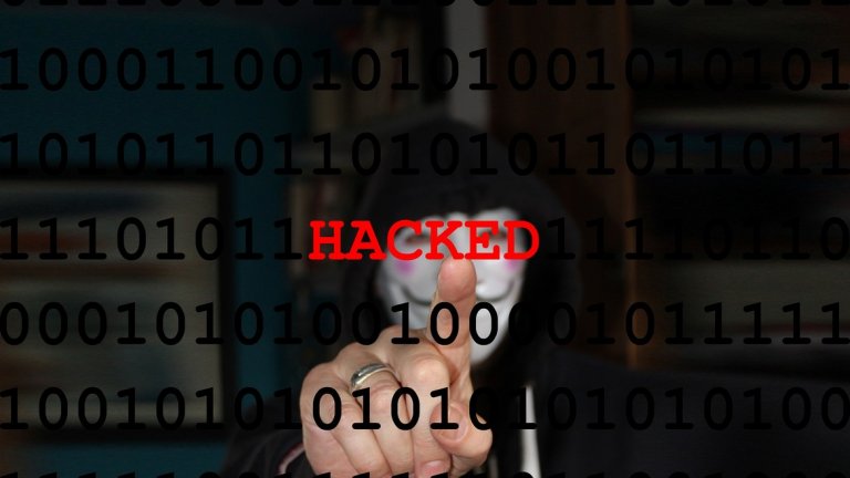 Според Reuters кибер-атаките са били насочени срещу Държавния департамент, военни агенции и подизпълнители на Пентангона
