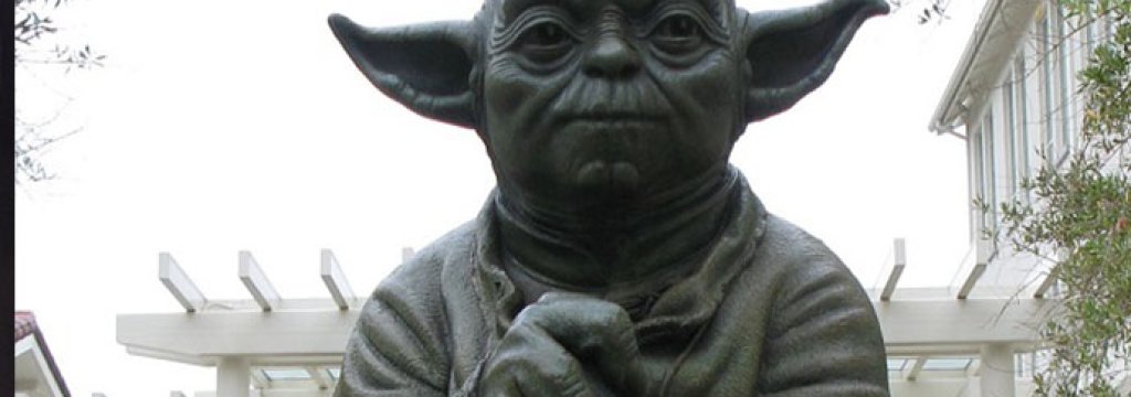 Yoda-Statue-At-Park