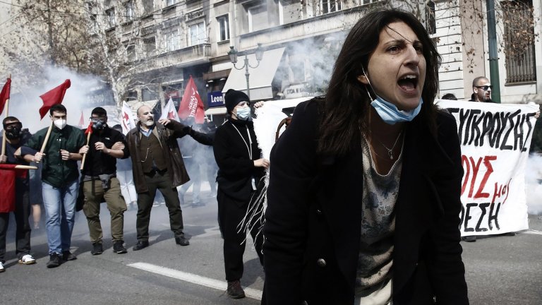 10 000 души демонстираха в Атина