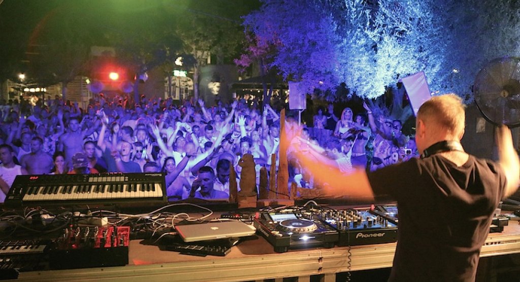 Captured Festival, Ибиса