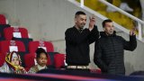 Бащата на Ямал показа какво готви за сина си (видео)