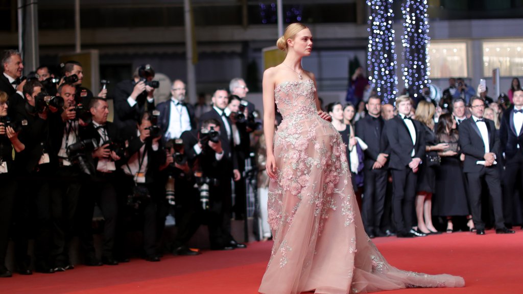 "The Neon Demon" Ел Фанинг Кан