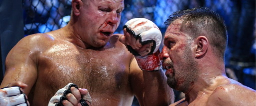 Малдонадо притисна сериозно Фьодор в първия рунд, свали го на земята, а съдията бе близо до спиране на двубоя