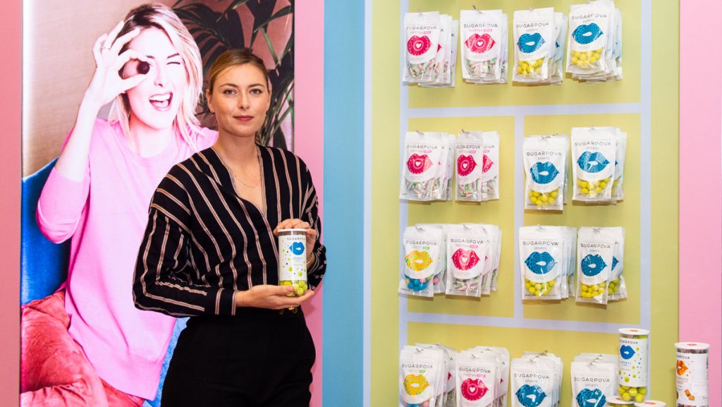 Дете, инвестиции и трупане на милиони: Как живее и колко печели днес Мария Шарапова