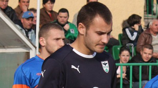 Бившият вратар на ЦСКА Благой Макенджиев беше герой за Берое днес