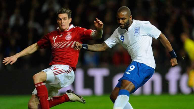 Дарън Бент вкара първия гол за Англия срещу Дания