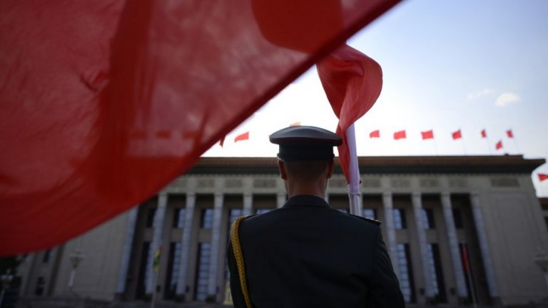 Канадски бизнесмен и бивш дипломат са задържани в Китай