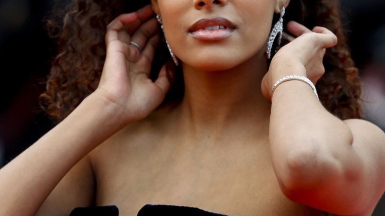 Тина роди първото си дете преди по-малко от един месец