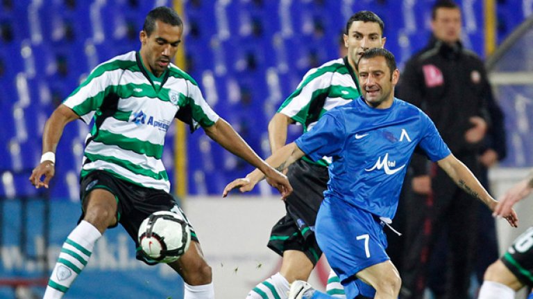 Левски този път няма да може да разчита на брилянтната техника на Александър Александров - Кривия срещу Черно море