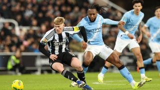 Манчестър Юнайтед планира селекция с двама от Висшата лига