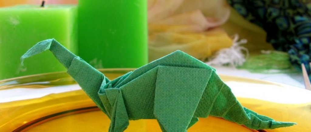 Динозавър от хартия