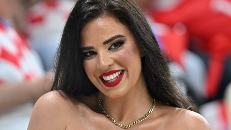 "Когато чух за изискванията за дрескод, си помислих: О, Боже, та аз дори нямам толкова покриващи дрехи!"