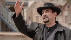 Къде е автентичният испански хумор и защо сериалът се американизира?