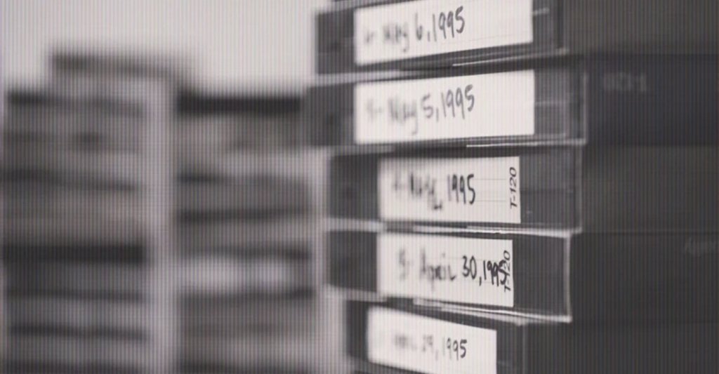 10. The Confession Tapes 
Netflix: \"Истински криминален документален сериал разказва за случаи, в които хора, обвинени в убийство, твърдят че признанията им са взети принудително.\"