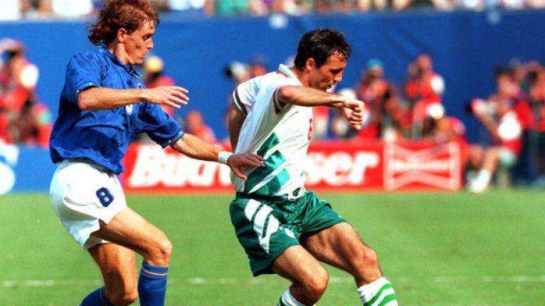 Роберто Муси
Можеше да играе почти навсякъде в отбраната. След като напусна Парма през 1987-а, отиде в Милан, където вдигна КЕШ и титлата в Серия А. Игра за Италия на Мондиал 1994 и Евро 1996.
