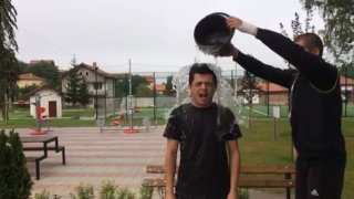 pernik ice