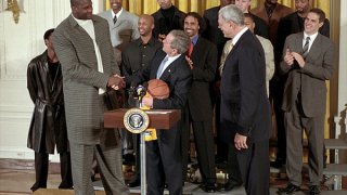 Shaq_at_the_white_house