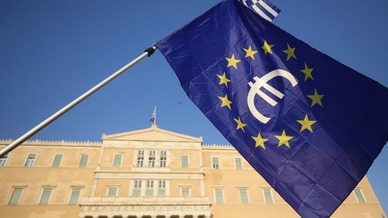 Гърция иска предсрочно да изплати част от заема си към МВФ