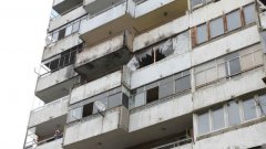 16-етажният блок в Плевен стана символ на разрухата и беше "герой" в репортаж на CNN през 2009 г. - като пример за българска мизерия