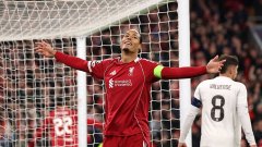 Ван Дайк и Рууни се "захапаха" в ефир