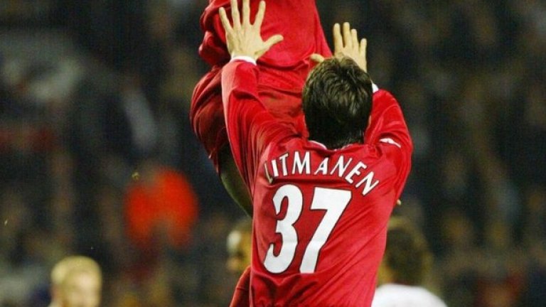 7. Ливърпул – Рома 2:0
Шампионска лига, групова фаза, 2002 г.
Наистина, заслугите на Жерар Улие за връщането на Ливърпул на европейската клубна сцена се омаложават понякога. След като бяха спечелили Купата на УЕФА предишната година, „червените“ се 
нуждаеха от победа с два гола, за да се справят с Рома на Фабио Капело. Яри Литманен и Емил Хески я осигуриха.