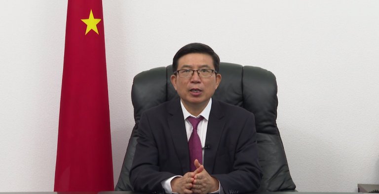 Китайският посланик в Украйна Фан Шен Ронг призова за повече съпричастност със съдбата на украинците.