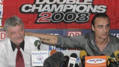 Един от най-популярните футболни агенти у нас - Емил Данчев с най-известния си клиент Димитър Бербатов