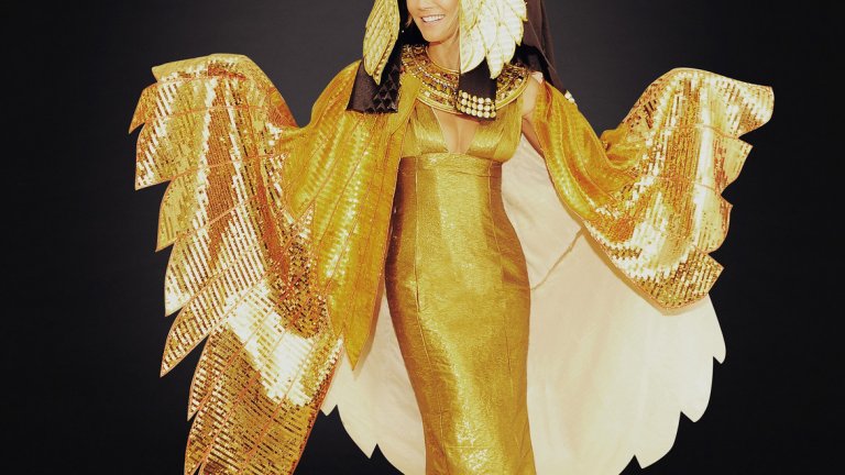  Хайди Клум в костюм на египетско божество 