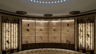 Harrods-Shoe-Heaven-L