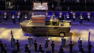 Мумии преминаха по улиците на Кайро